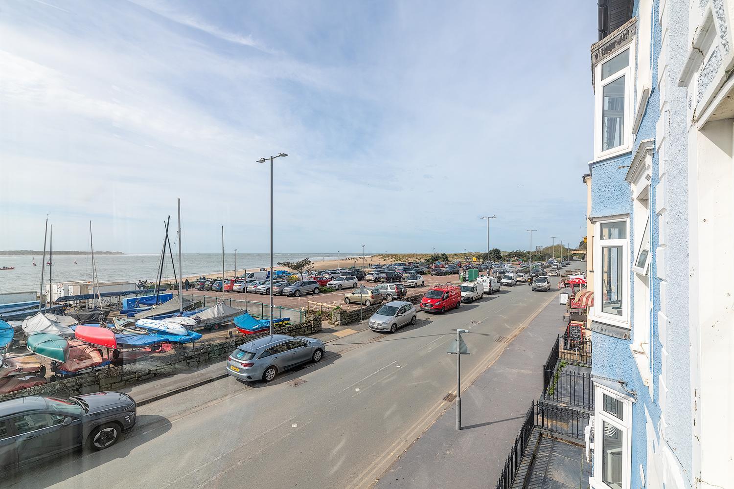 Popular Sea View Apartment Aberdyfi Bagian luar foto